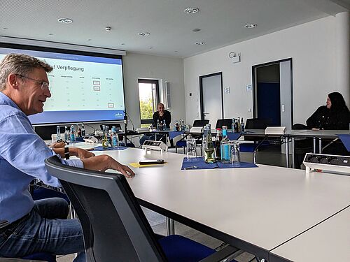 csm PXL 20231006 072500380.MP 2f872f13fc