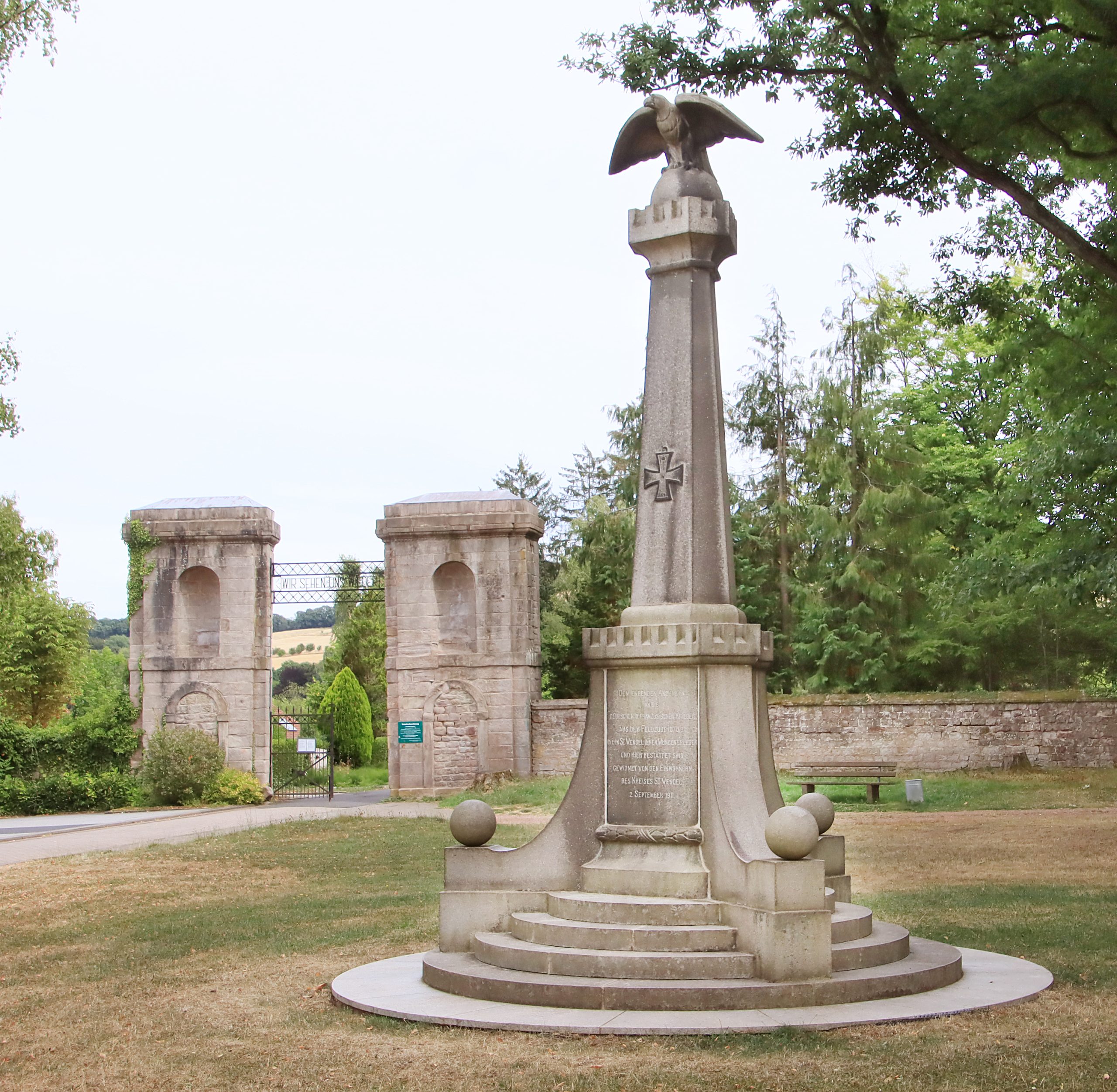 Hauptbild Friedhofskachel scaled