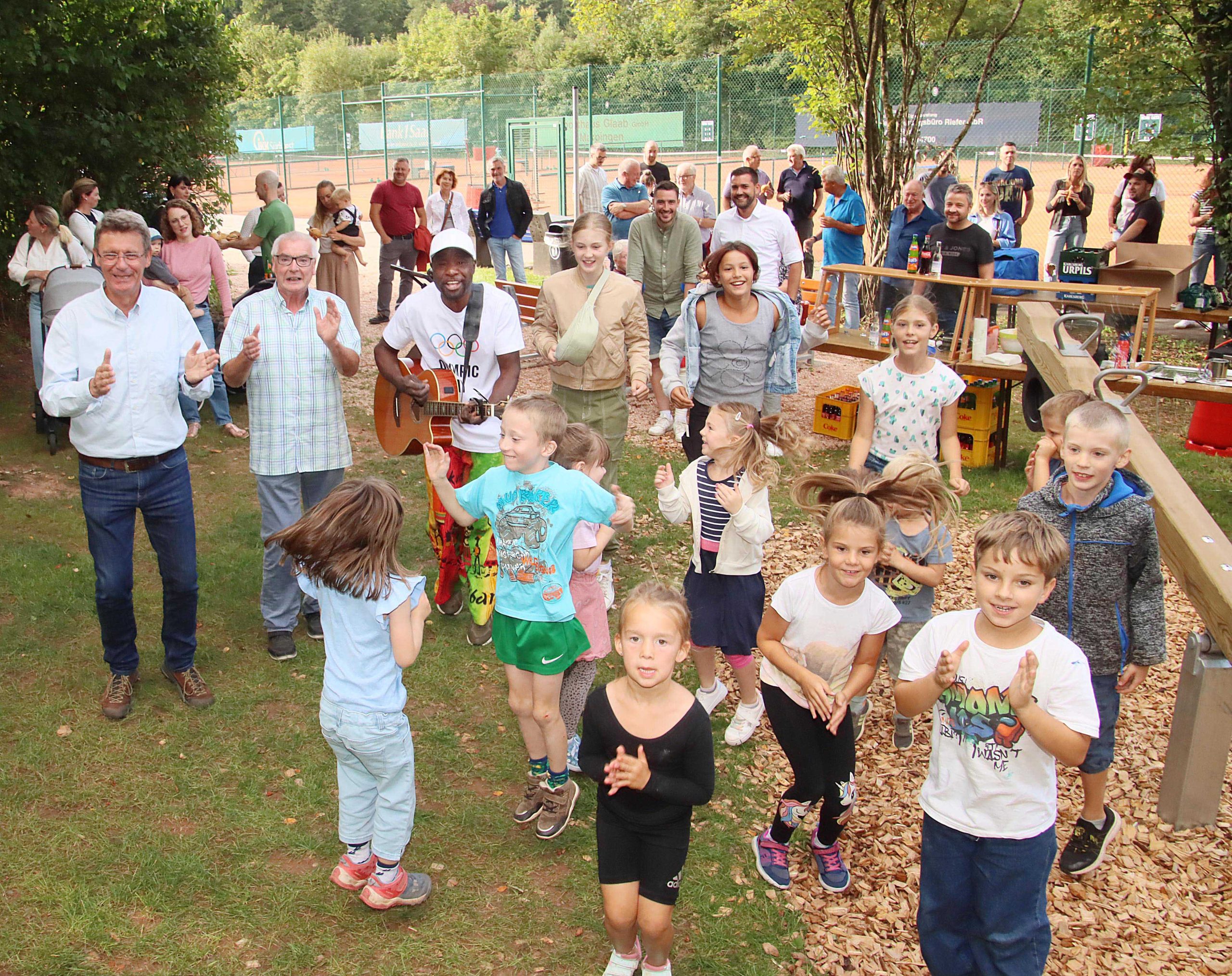 Spielplatz in Winterbach-21-08-24-bo-1