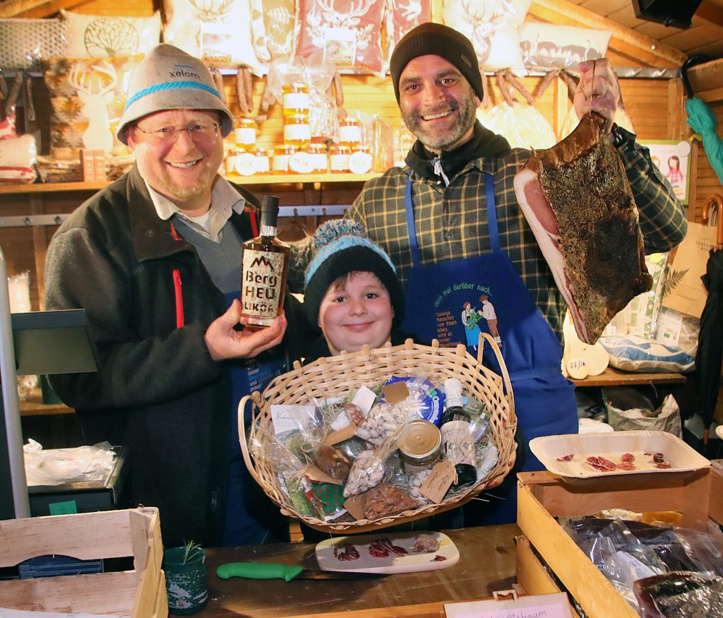 Weihnachtsmarkt-St Wendel- 06-12-24- bo-3c